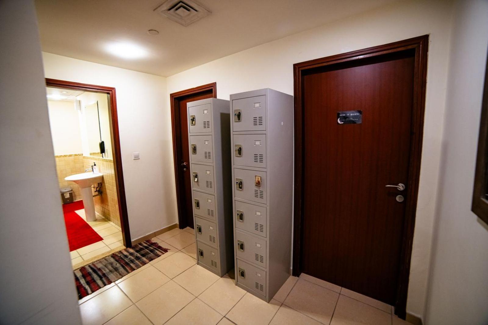 Lunar Hostel - Jbr Dubai Exterior foto
